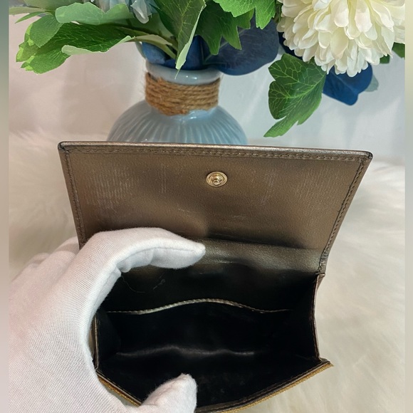 GUCCI Jackie Gold/Metallic Compact Wallet - Picture 11 of 15